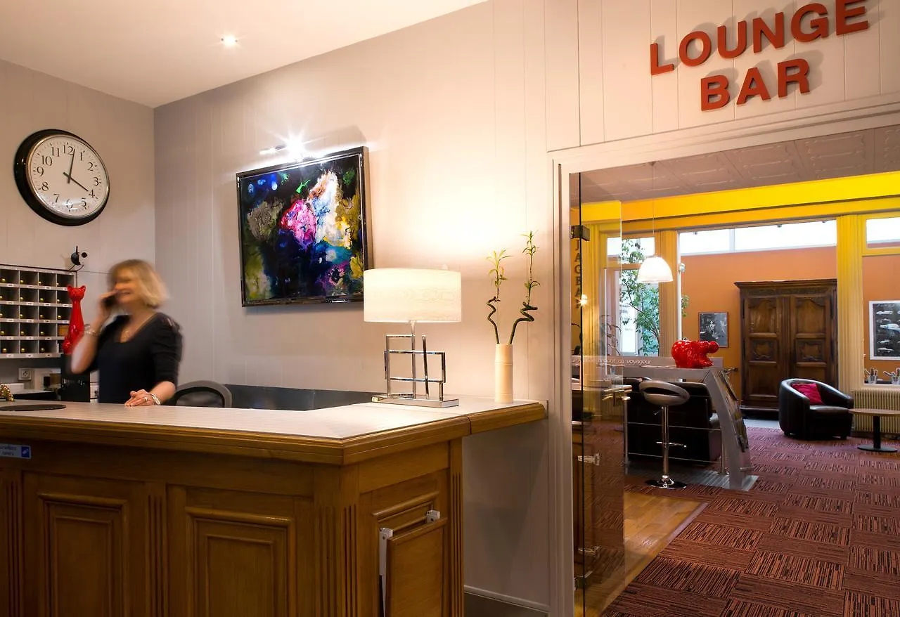 Hotel Logis Hôtel du Midi - Saint Etienne Sud