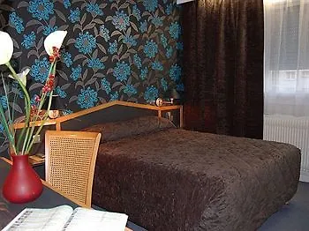*** Hotel Logis Hôtel du Midi - Saint Etienne Sud France